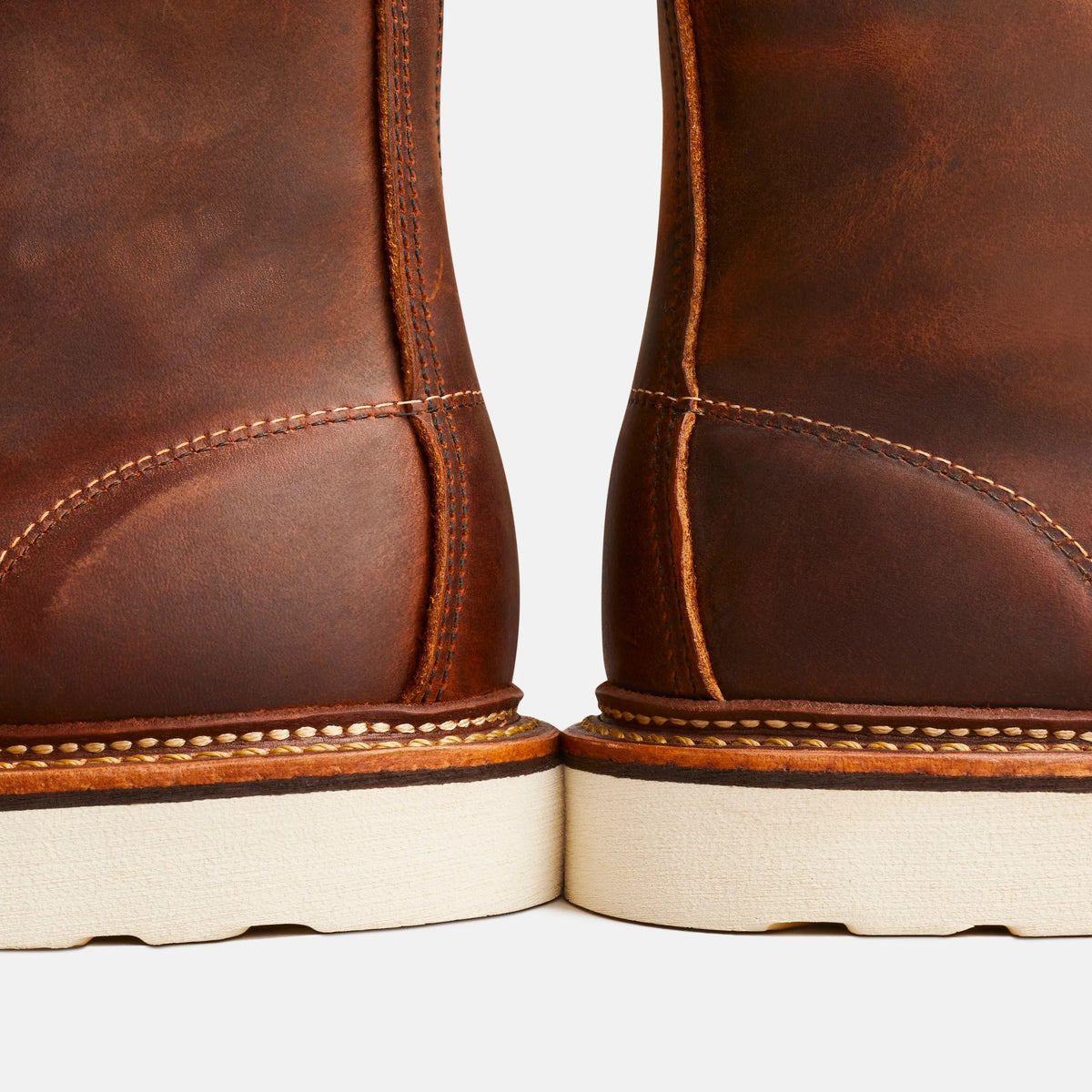 Classic Moc 6-Inch Boot in Brown Leather 1907 - Red Wing Shoes