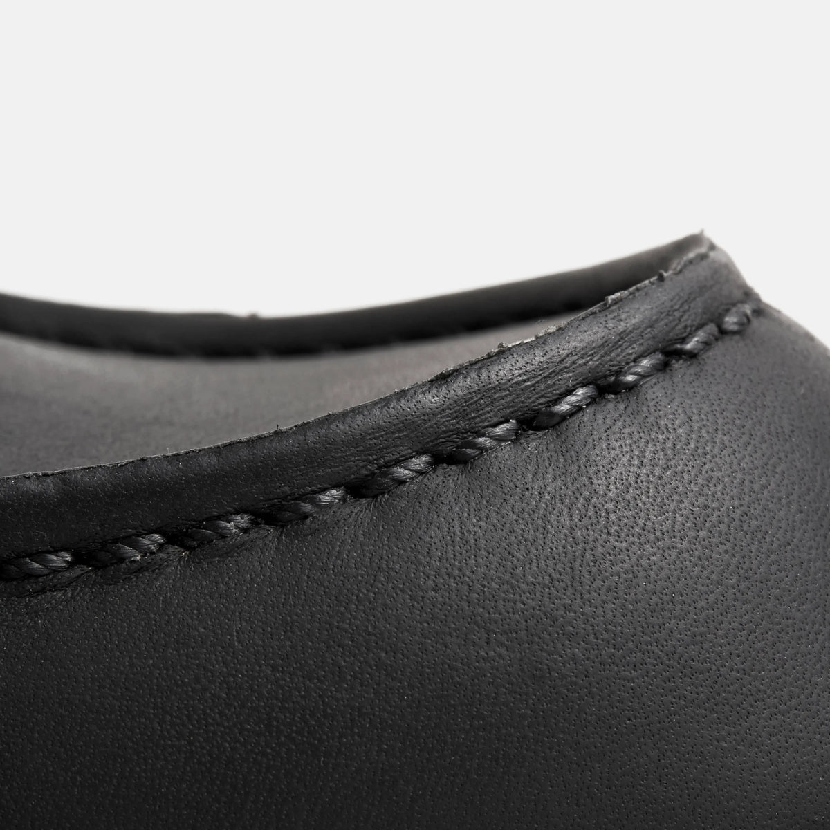 Classic Moc 6-Inch Boot in Black Leather 8074 | Red Wing Heritage - Red Wing Shoes
