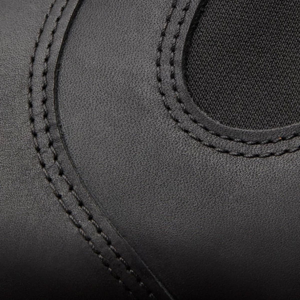 Classic Chelsea in Black Leather 3194 | Red Wing Heritage - Red Wing Shoes