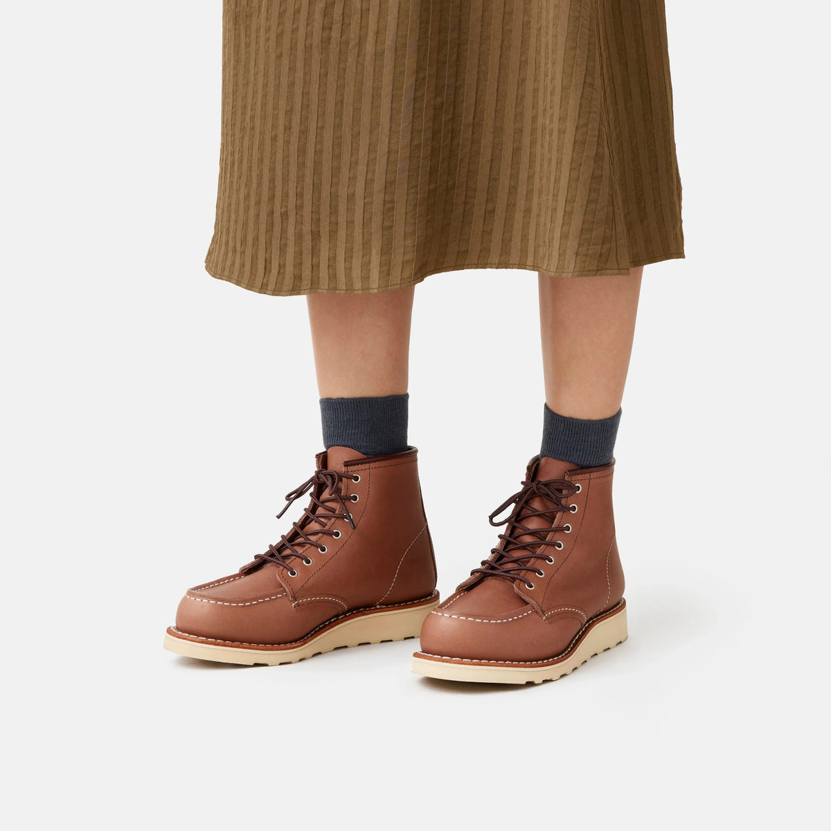 6-Inch Classic Moc Short Boot in Mocha Leather 3426 | Red Wing Heritage - Red Wing Shoes