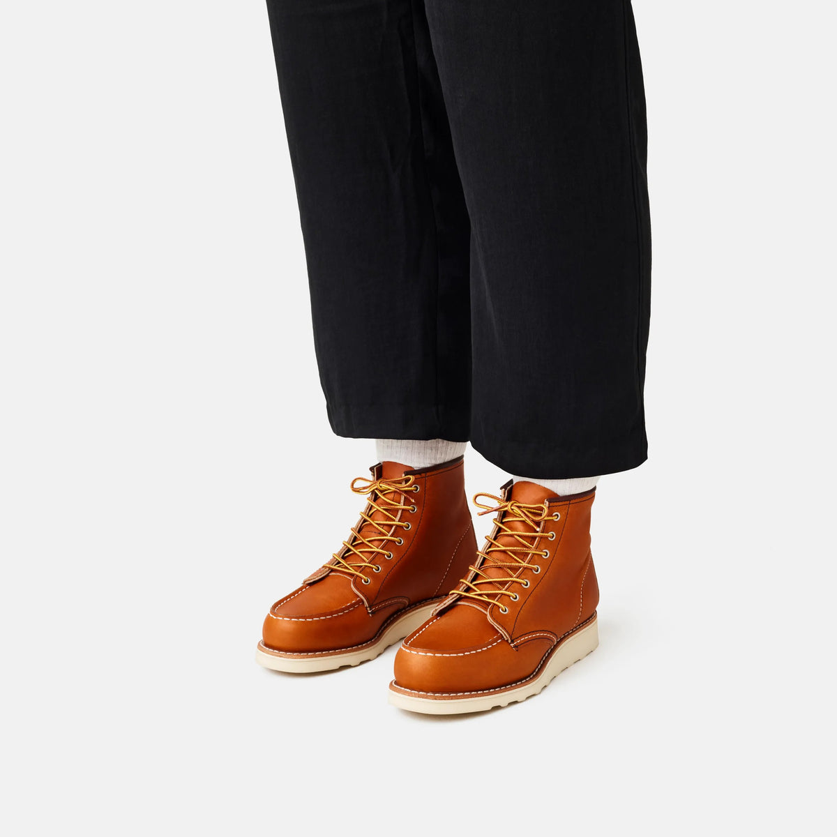 6-Inch Classic Moc Short Boot in Brown Leather 3375 | Red Wing Heritage - Red Wing Shoes