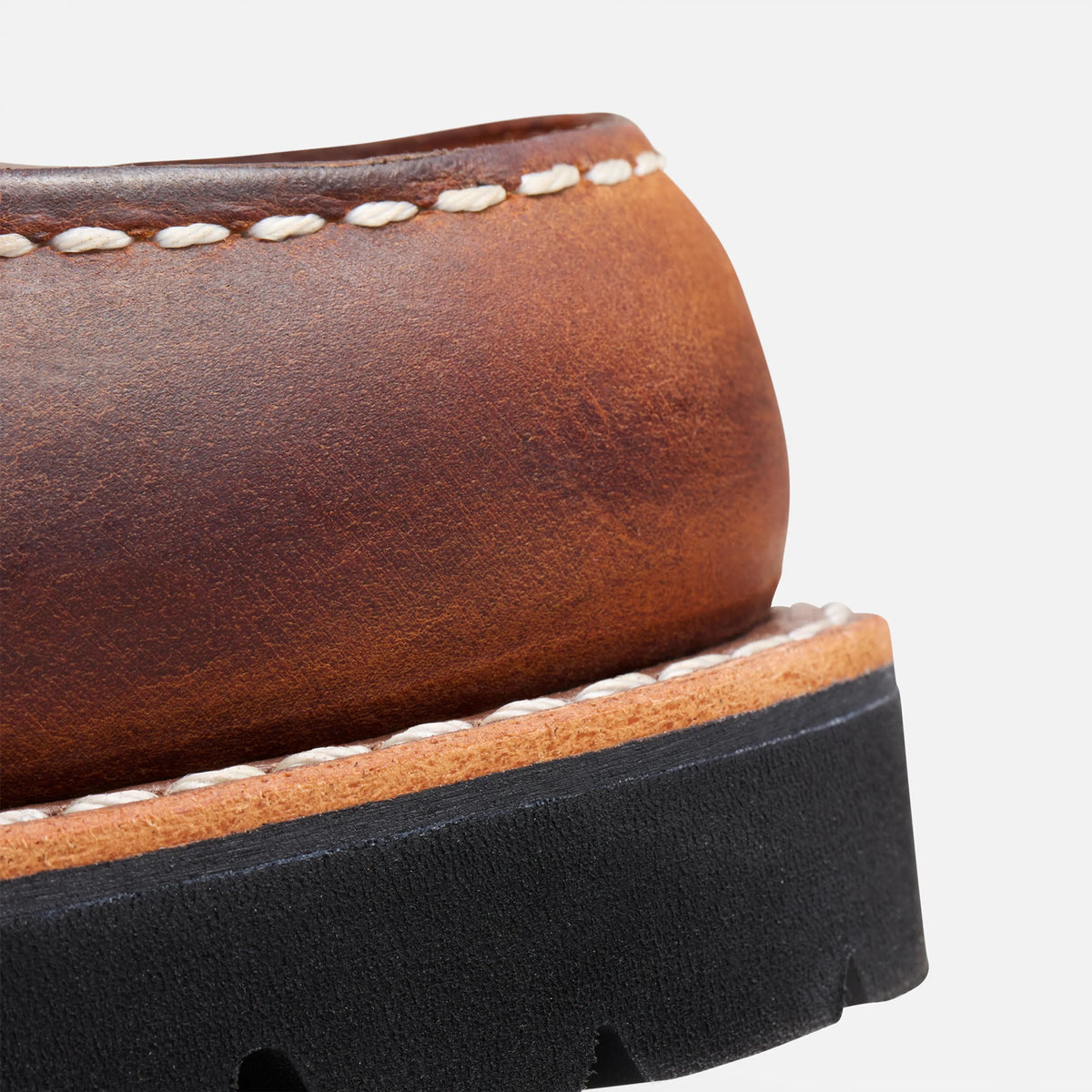Porter Moc in Copper Rough & Tough 3498 | Red Wing Heritage - Red Wing Shoes