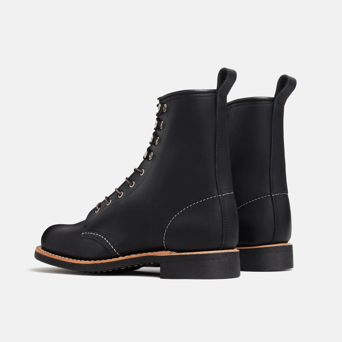 Silversmith Short Boot in Black Leather 3361 | Red Wing Heritage - Red Wing Shoes
