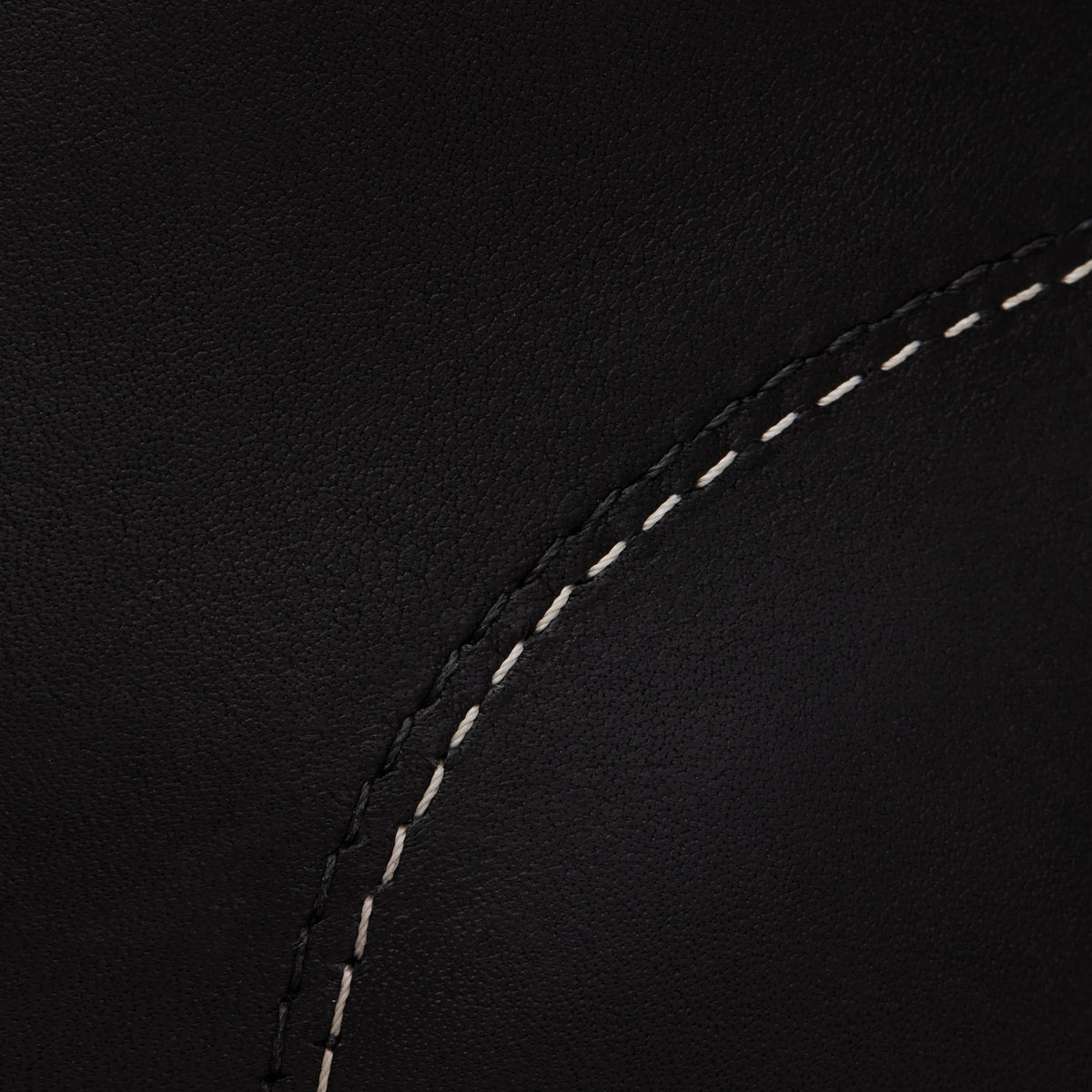 Silversmith Short Boot in Black Leather 3361 | Red Wing Heritage - Red Wing Shoes