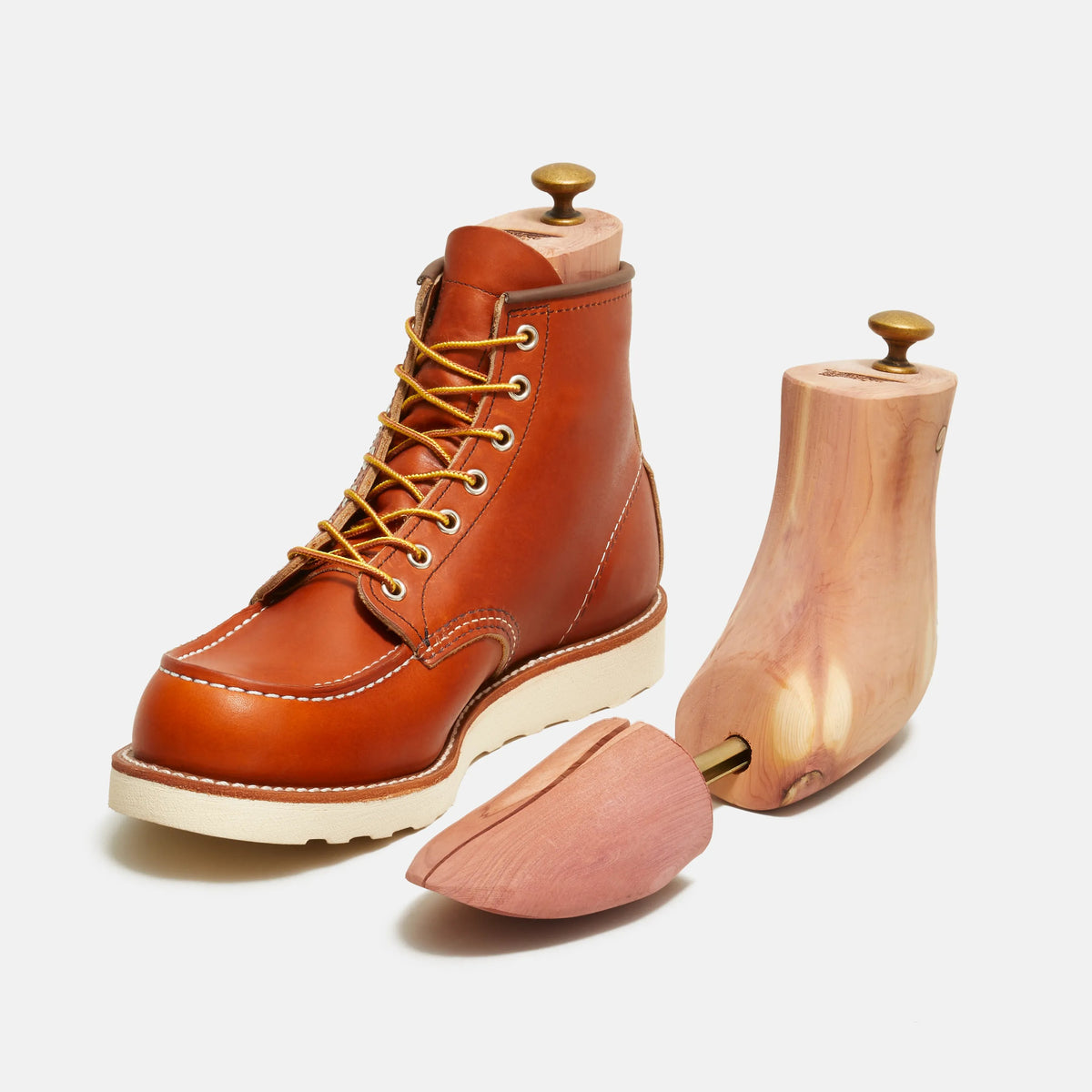 Cedar Boot Tree for Boot Storage 95062 - Red Wing Shoes